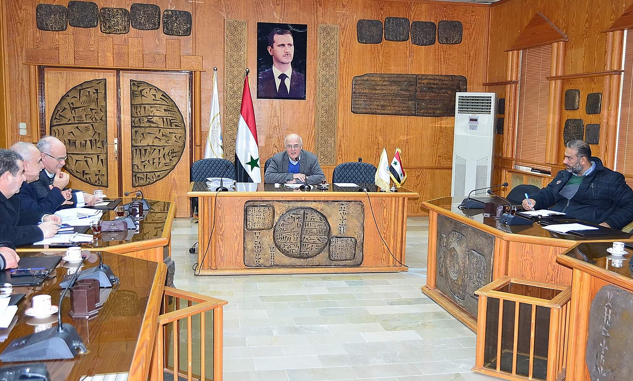 مجلس جامعة تشرين يعقد اجتماعه الأخير للعام 2021  استعراض الأنشطة العلمية المنفذة خلال العام  ومناقشة مشروع الأتمتة