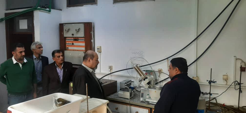 استقبل الأستاذ الدكتور موسى السمارة، عميد المعهد العالي لبحوث البيئة يوم الخميس الفائت الأستاذ الدكتور سمير كفا مدير التفرغ العلمي وممارسة المهنة في جامعة اللاذقية إضافة الى الاستاذ رامي، محاسب التفرغ العلمي. 