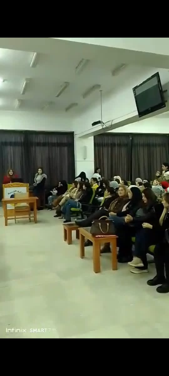  جانب من عروض الوظائف العملية للفصل الدراسي الاول في كلية التربية