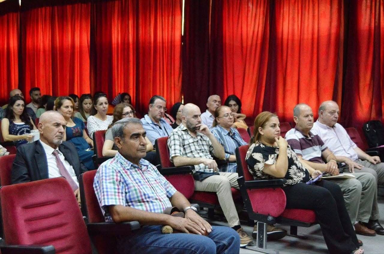 مقتطفات من المناقشة العلنية لأطروحة الدكتوراه في قسم البيولوجيا البحرية ألقتها الطالبة خلود لايقة في قاعة المؤتمرات في كلية الهندسة الزراعية