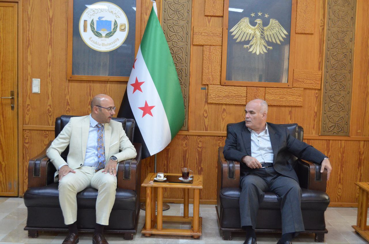 جامعة اللاذقية وهيئة التميّز والإبداع تبحثان تعزيز التعاون لدعم الطلبة المتميزين