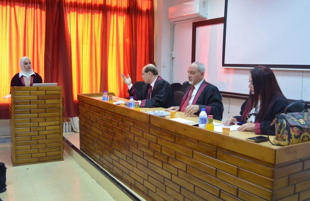 مناقشة علنية لرسالة الماجستير في كلية الاقتصاد - قسم الإحصاء والبرمجة بجامعة اللاذقية للباحثة "أماني المزوق"،