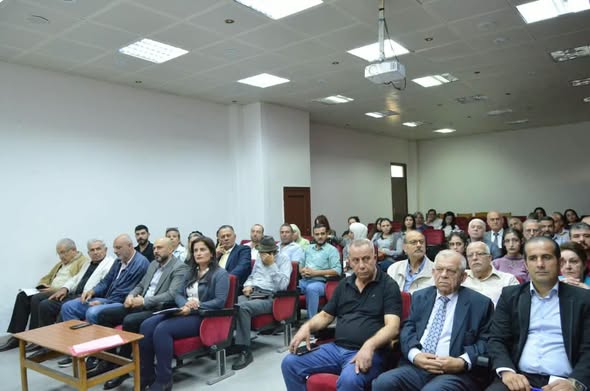 ورشة عمل تناقش تحديث المعايير الأكاديمية للبرامج الدراسية في كلية الهندسة الزراعية بالتعاون مع مركز ضمان الجودة والاعتمادية