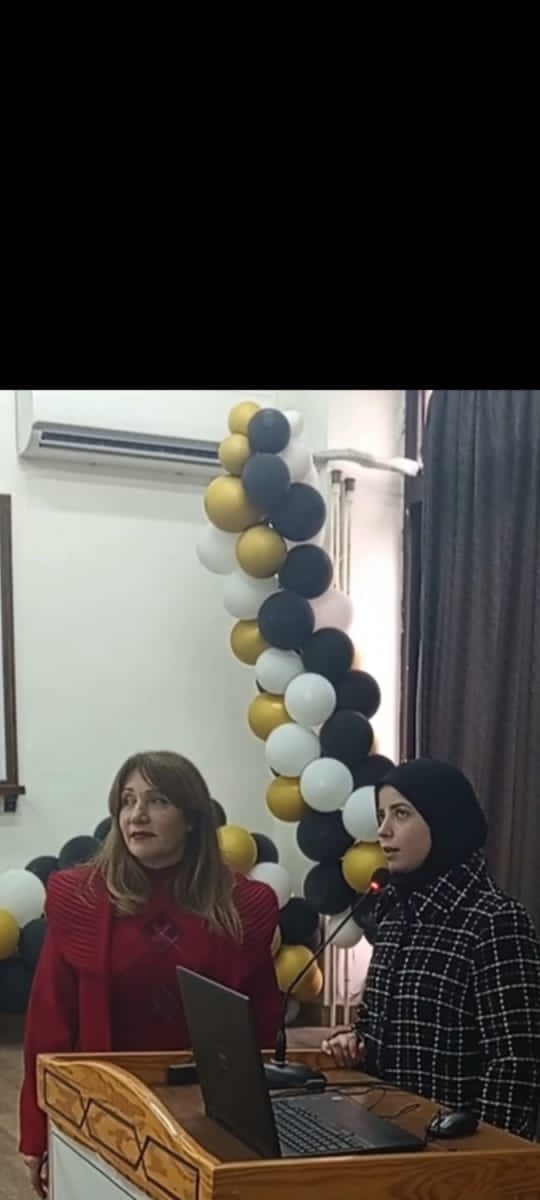  جانب من عروض الوظائف العملية للفصل الدراسي الاول في كلية التربية