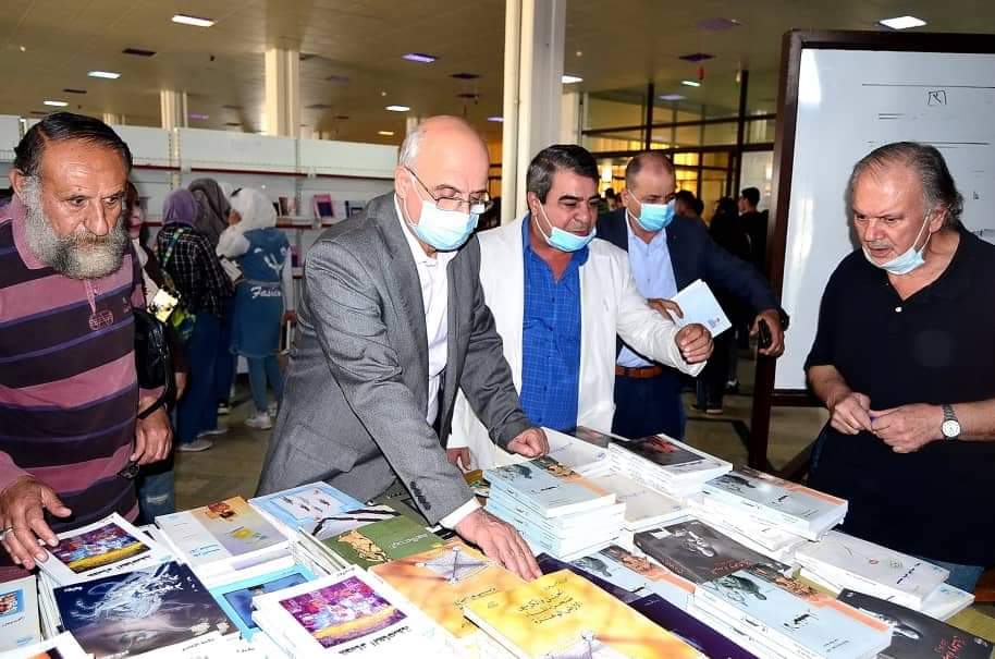 افتتاح معرض الكتاب في المكتبة  المركزية