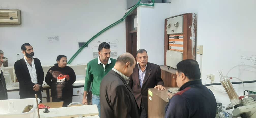 استقبل الأستاذ الدكتور موسى السمارة، عميد المعهد العالي لبحوث البيئة يوم الخميس الفائت الأستاذ الدكتور سمير كفا مدير التفرغ العلمي وممارسة المهنة في جامعة اللاذقية إضافة الى الاستاذ رامي، محاسب التفرغ العلمي. 