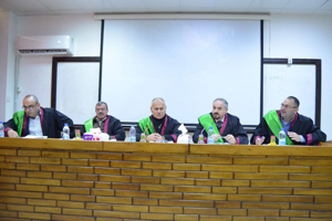 المناقشة العلنية لأطروحة دكتوراه في كلية الاقتصاد _قسم الاقتصاد والتخطيط لطالبة الدراسات العليا  ديما عبد الحميد صبح 