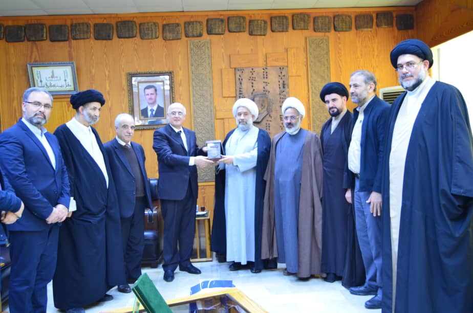 رئيس جامعة تشرين يستقبل رئيس جامعة المصطفى الايرانية