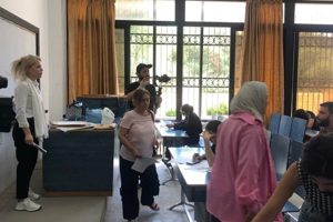 متابعة الأعمال الامتحانية في كلية الاقتصاد