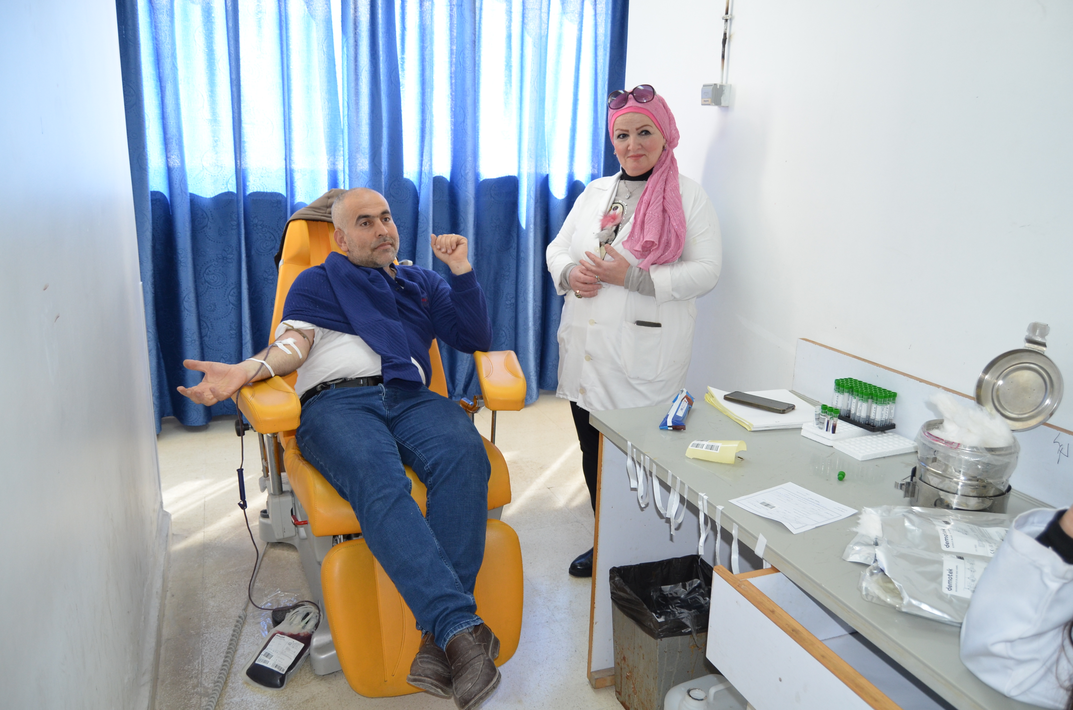 مستشفى اللاذقية الجامعي تنظم حملة تبرع بالدم 
