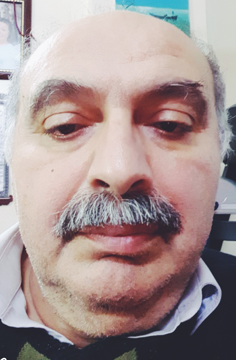 الدكتور إياد محمد عباس