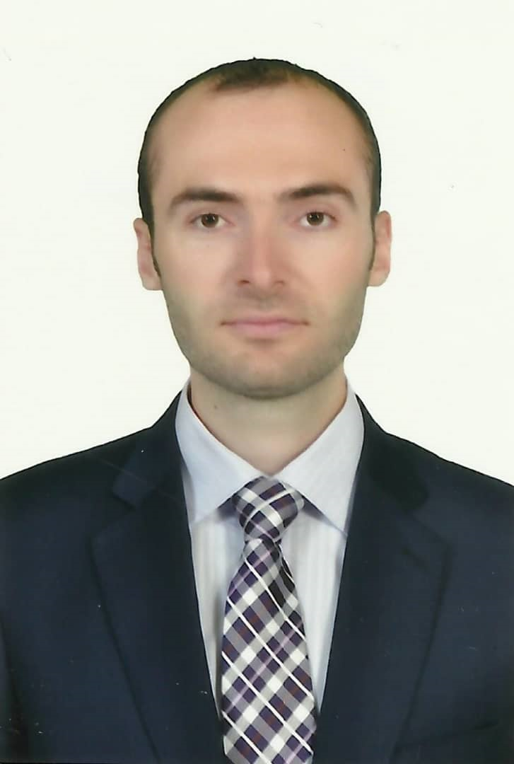 Dr. Sinan Halloum