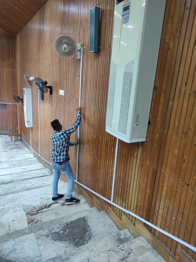 أعمال الصيانة في كليات جامعة تشرين من خلال مركز الصيانة والتدريب في الكلية التطبيقية