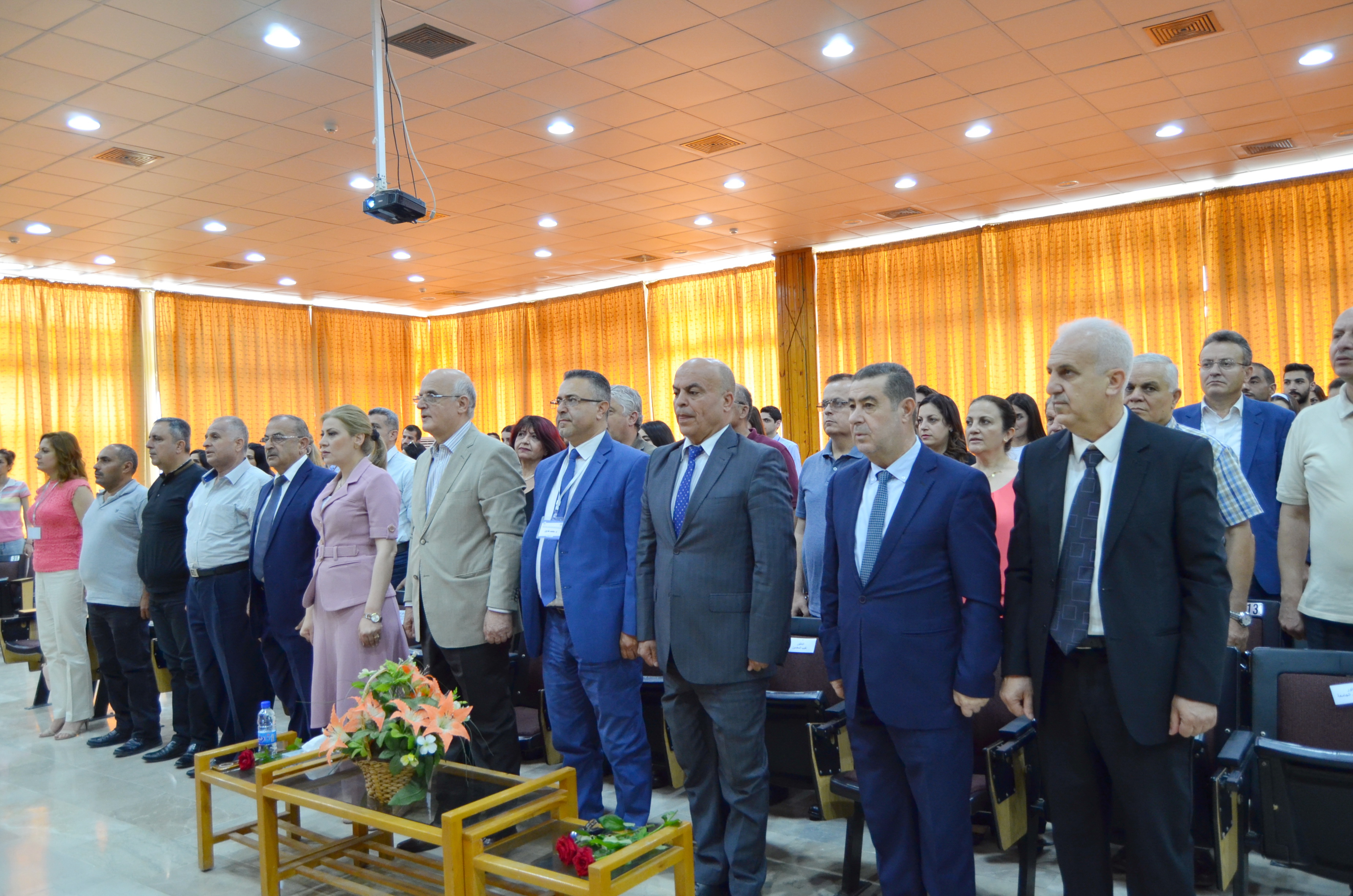 برعاية رئيس الجامعة .. كلية الصيدلة تقيم المؤتمر البحثي الاول لطلاب الدراسات العليا