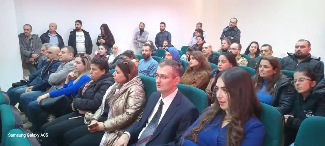 إلقاء محاضرة في كلية الاقتصاد بعنوان: سورية بعد التحرير بتاريخ 4-12-2025