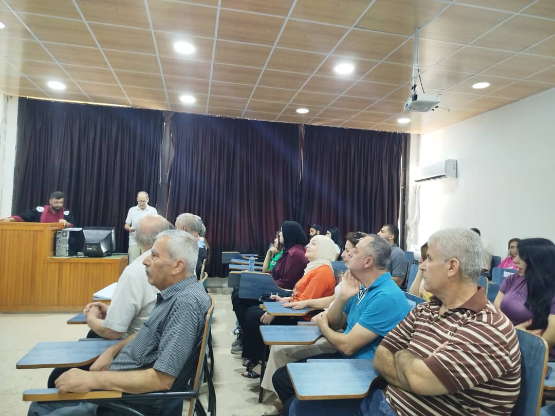 مقتطفات من المناقشة العلنية لرسالة الماجستير في قسم الجيولوجيا البحرية القاها الطالب مجد منصور في قاعة السمينار للمعهد العالي للبحوث البحرية