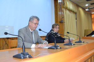 "تقنيات وعلاجات صيدلانية حديثة".. يوم علمي لمشاريع التخرج في كلية الصيدلة