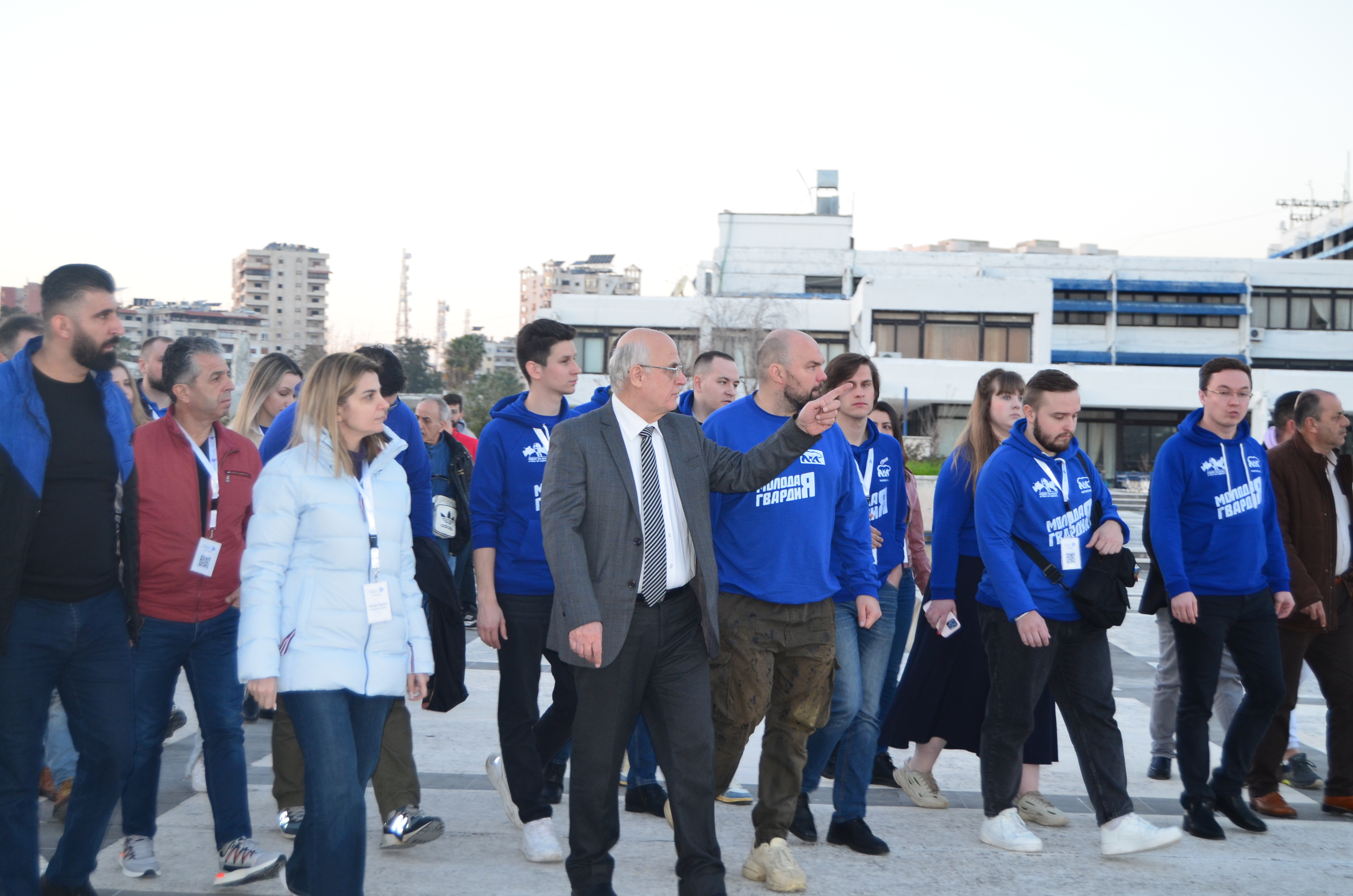 ملتقى الشباب السوري الروسي يزور جامعة تشرين ويلتقي رئيس الجامعة 