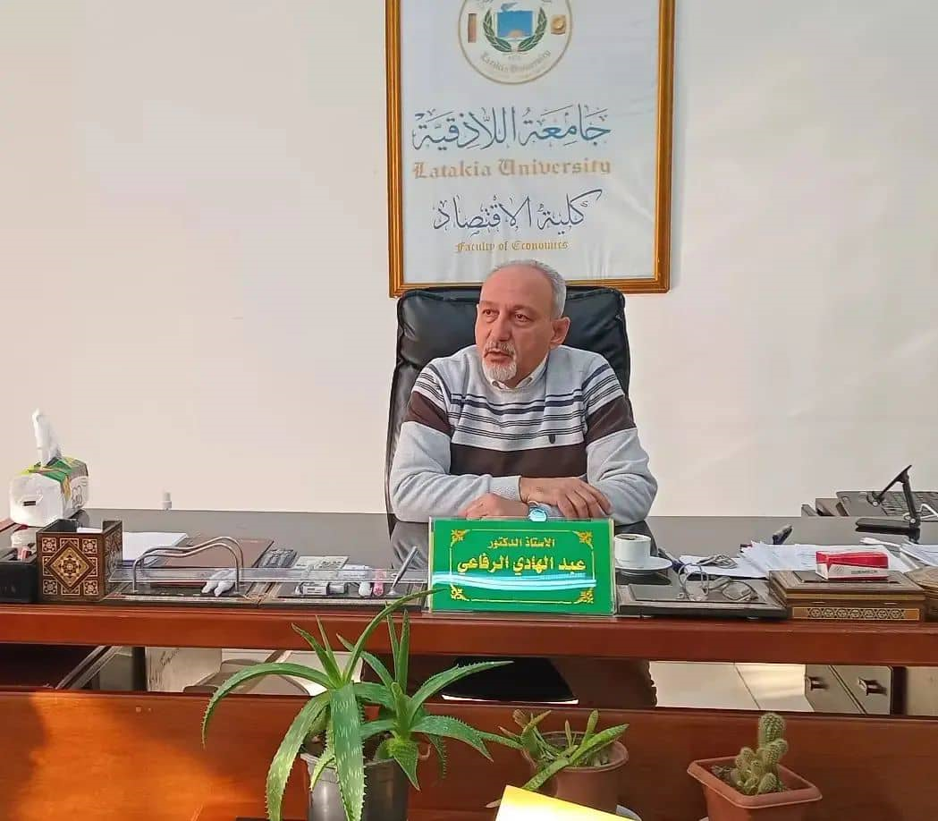 استقبال عميد كلية الاقتصاد الفريق التطوعي الطلابي بكلية الاقتصاد