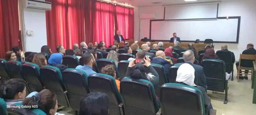 إلقاء محاضرة في كلية الاقتصاد بعنوان: سورية بعد التحرير بتاريخ 4-12-2025