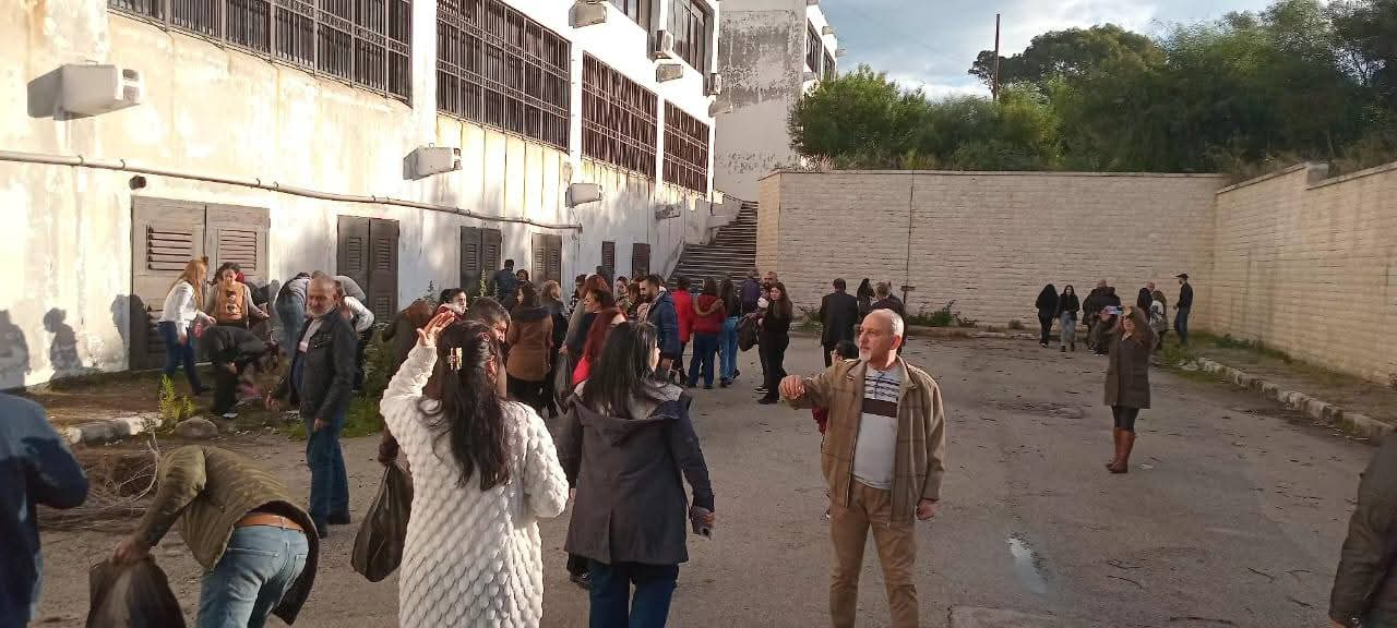 حملة النظافة في كلية الاقتصاد بمناسبة عيد التحرير