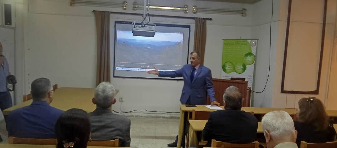 انعقاد الجلسة الحوارية حول حرائق الغابات في المعهد العالي لبحوث البيئة اليوم الخميس 