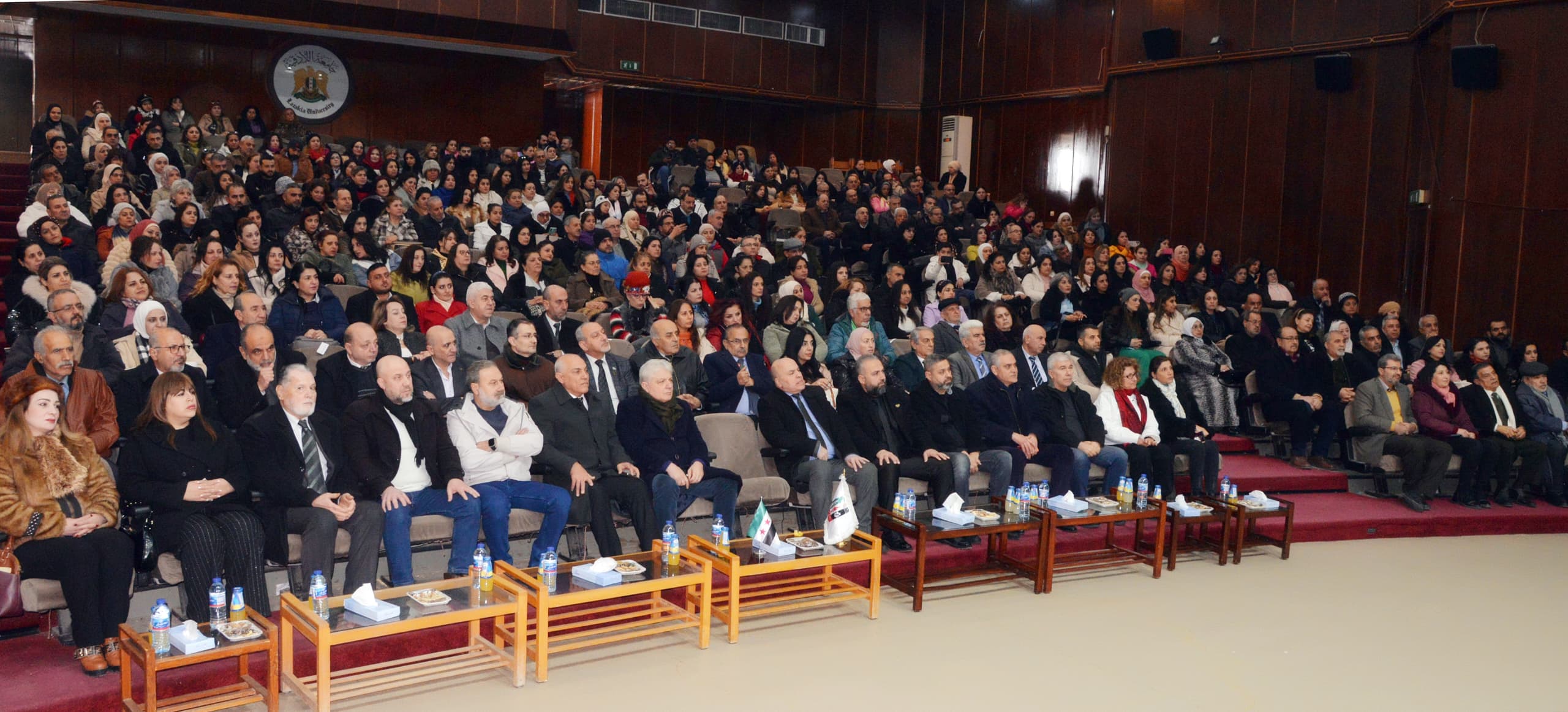 أقام المكتب الفرعي لنقابة المعلمين حفلاً تكريميًا بمناسبة عيد التحرير، في النادي السينمائي التابع للجامعة.