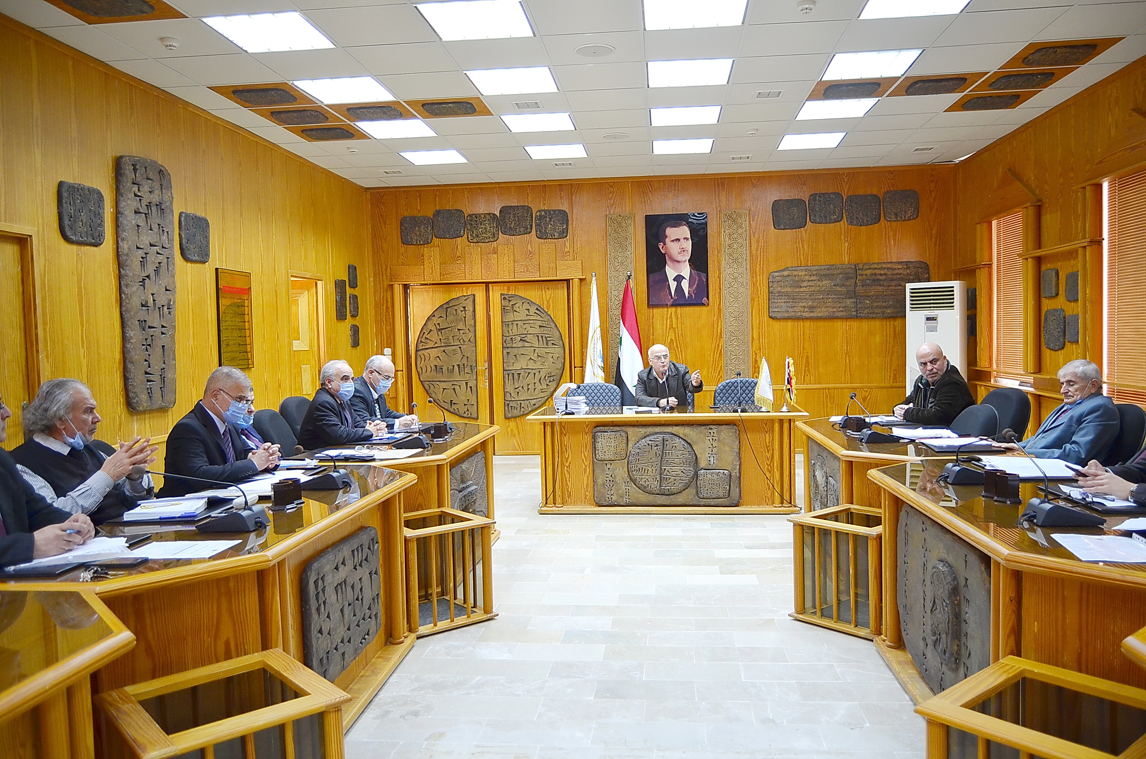 مجلس الجامعة بؤكد اهمية شراك اختصاصات جديدة في معرض المشاريع التطبيقية العام المقبل او اقامة معارض مشابهة لباقي الكليات