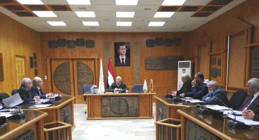مجلس الجامعة يستعرض تقارير التقييم المؤسساتي الذاتي لضمان الجودة وفق رؤى و استراتيجية كل ملية