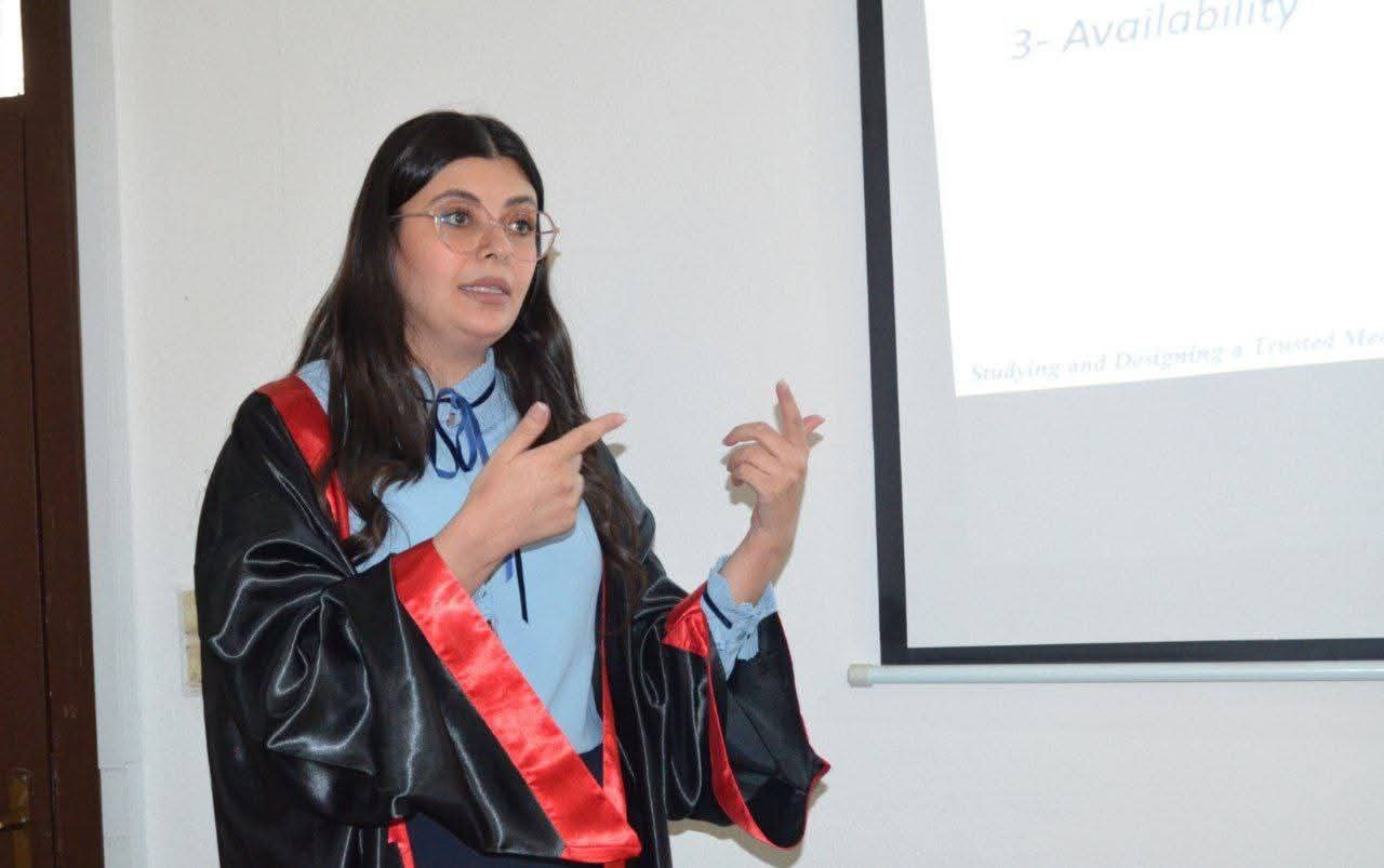 مناقشة علنية لرسالة ماجستير في كلية الهندسة المعلوماتية بجامعة اللاذقية - قسم البرمجيات ونظم المعلومات للباحثة "آية أحمد جمعة"